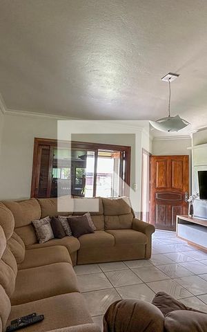 Casa à venda com 150m², 3 quartos e 1 vagaSala