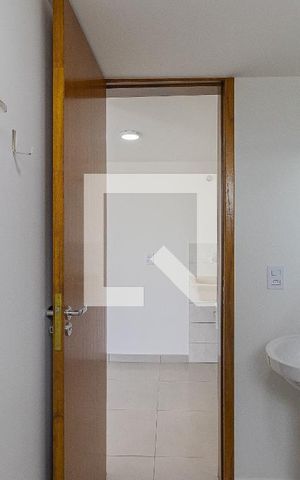 Studio para alugar com 31m², 1 quarto e sem vaga Studio para alugar com 31m², 1 quarto e sem vagaBanheiro