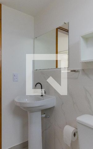 Studio para alugar com 31m², 1 quarto e sem vaga Studio para alugar com 31m², 1 quarto e sem vagaBanheiro