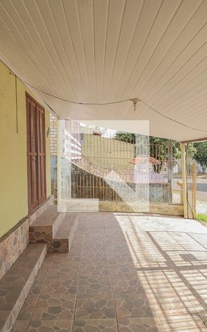 Casa à venda com 150m², 2 quartos e 1 vagaQuintal