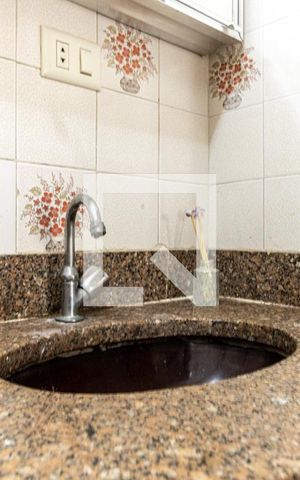 Apartamento à venda com 60m², 2 quartos e sem vagaBanheiro - Torneira
