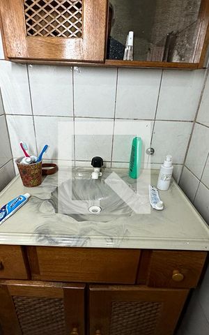 Casa à venda com 100m², 3 quartos e 1 vagaBanheiro
