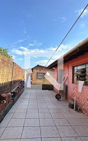 Casa à venda com 100m², 3 quartos e 1 vagaCorredor