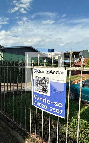 Casa à venda com 100m², 3 quartos e 1 vagaFachada