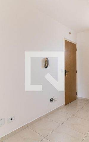 Apartamento à venda com 32m², 1 quarto e sem vaga Apartamento à venda com 32m², 1 quarto e sem vagaSala