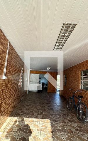 Casa à venda com 90m², 3 quartos e 2 vagasGaragem