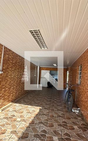 Casa à venda com 90m², 3 quartos e 2 vagasGaragem