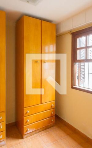 Casa à venda com 240m², 3 quartos e 4 vagasQuarto 2