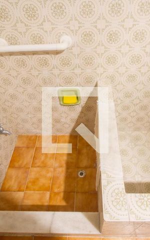 Casa à venda com 240m², 3 quartos e 4 vagasBox