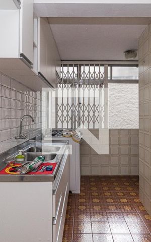 Apartamento à venda com 109m², 4 quartos e 1 vagaCozinha e Área de Serviço