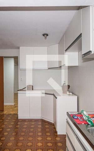 Apartamento à venda com 109m², 4 quartos e 1 vagaCozinha e Área de Serviço