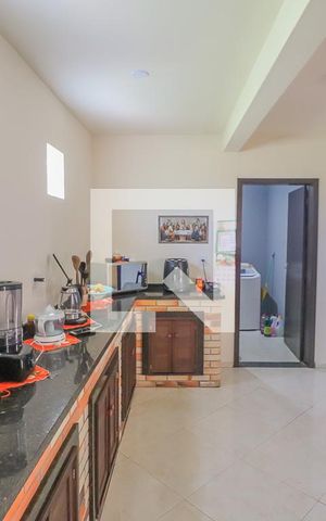 Casa à venda com 162m², 3 quartos e 3 vagasCozinha
