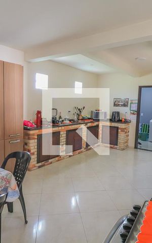 Casa à venda com 162m², 3 quartos e 3 vagasCozinha