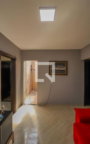 Casa à venda com 162m², 3 quartos e 3 vagasSala