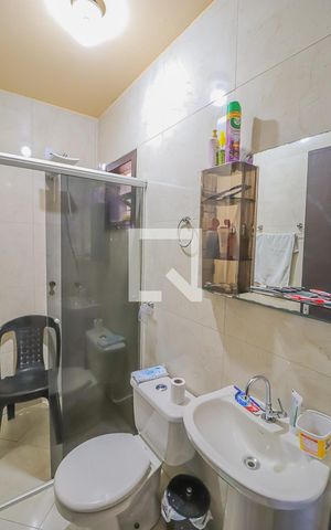 Casa à venda com 162m², 3 quartos e 3 vagasBanheiro da Suíte