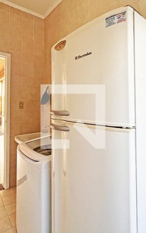 Casa de condomínio à venda com 300m², 4 quartos e 2 vagasÁrea de Serviço
