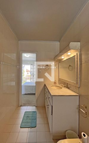 Casa de condomínio à venda com 300m², 4 quartos e 2 vagasBanheiro da Suíte