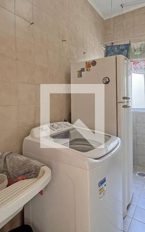 Casa de condomínio à venda com 300m², 4 quartos e 2 vagasÁrea de Serviço