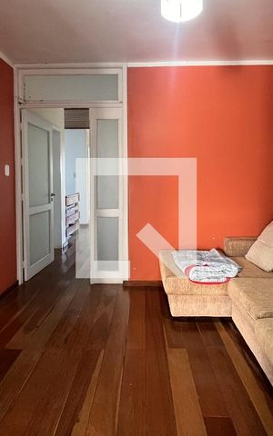 Casa de condomínio à venda com 300m², 4 quartos e 2 vagasSala íntima