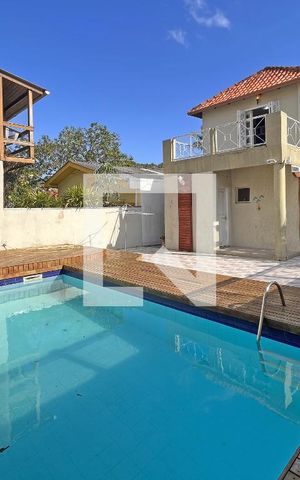 Casa de condomínio à venda com 300m², 4 quartos e 2 vagasPiscina Privativa