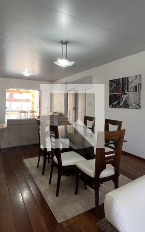 Casa de condomínio à venda com 300m², 4 quartos e 2 vagasSala 3 Ambientes