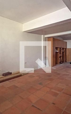 Casa de condomínio à venda com 300m², 4 quartos e 2 vagasGaragem