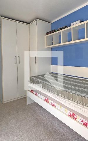 Casa de condomínio à venda com 300m², 4 quartos e 2 vagasQuarto 3