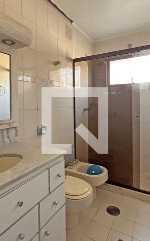 Casa de condomínio à venda com 300m², 4 quartos e 2 vagasBanheiro