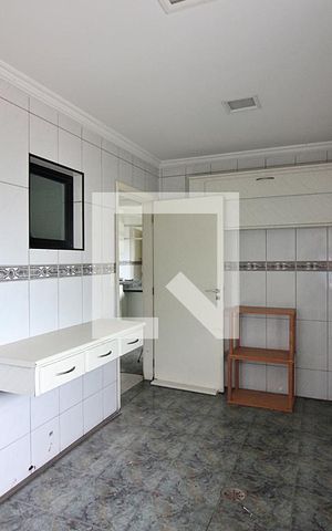 Apartamento à venda com 500m², 4 quartos e 6 vagasCozinha