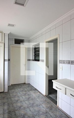 Apartamento à venda com 500m², 4 quartos e 6 vagasCozinha