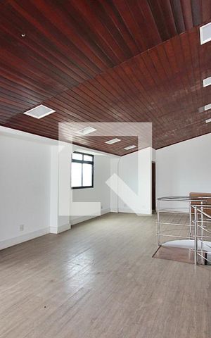 Apartamento à venda com 500m², 4 quartos e 6 vagasCobertura