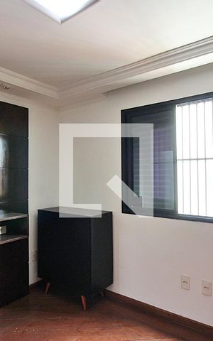 Apartamento à venda com 500m², 4 quartos e 6 vagasSuíte 2