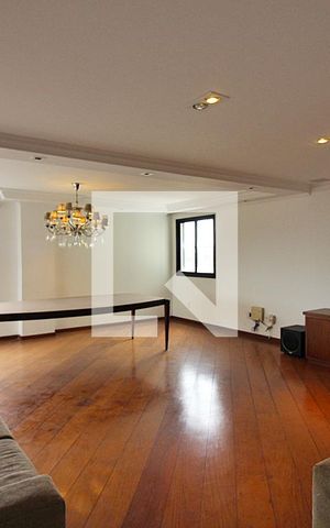 Apartamento à venda com 500m², 4 quartos e 6 vagasSala 