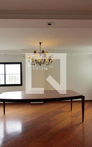 Apartamento à venda com 500m², 4 quartos e 6 vagasSala 