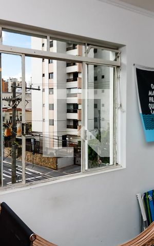 Apartamento à venda com 85m², 3 quartos e sem vaga Apartamento à venda com 85m², 3 quartos e sem vagaSala