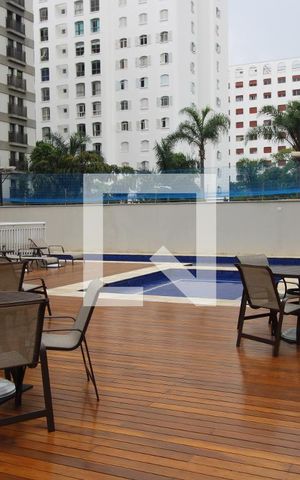 Apartamento à venda com 204m², 3 quartos e 4 vagasPiscina