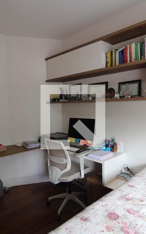 Apartamento à venda com 204m², 3 quartos e 4 vagasQuarto 