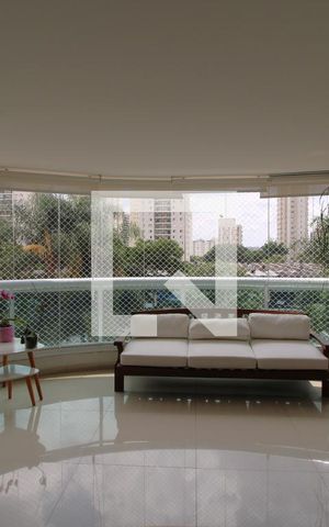 Apartamento à venda com 204m², 3 quartos e 4 vagasvaranda