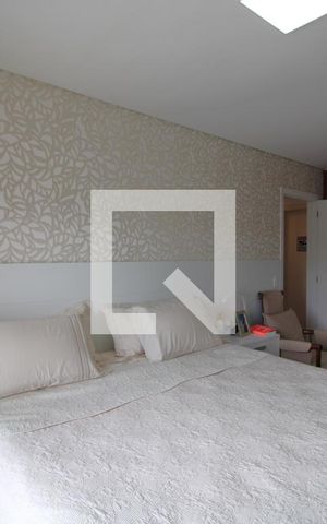 Apartamento à venda com 204m², 3 quartos e 4 vagasSuíte 1
