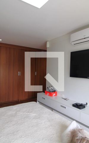 Apartamento à venda com 204m², 3 quartos e 4 vagasSuíte 1