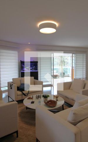 Apartamento à venda com 204m², 3 quartos e 4 vagasSala