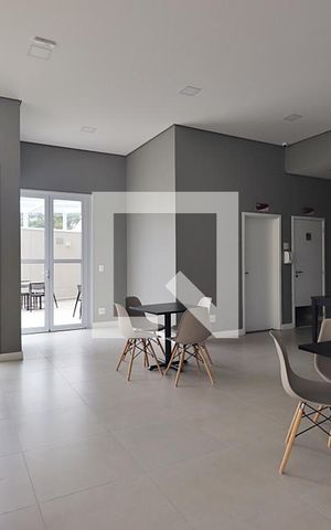 Apartamento para alugar com 65m², 2 quartos e 1 vagaÁrea comum - Salão de festas