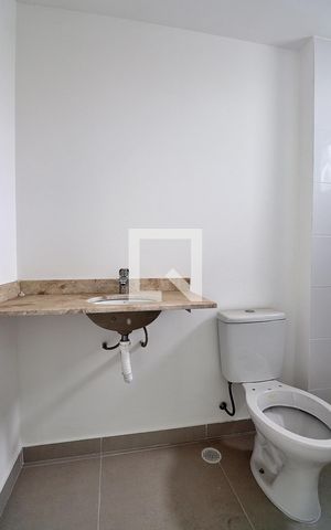 Apartamento para alugar com 65m², 2 quartos e 1 vagaBanheiro Social