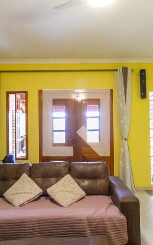 Casa à venda com 210m², 4 quartos e 2 vagas Casa à venda com 210m², 4 quartos e 2 vagasSala 2