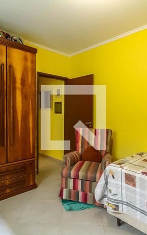 Casa à venda com 210m², 4 quartos e 2 vagas Casa à venda com 210m², 4 quartos e 2 vagasSuíte 2