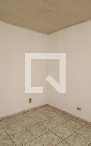 Casa para alugar com 90m², 1 quarto e 1 vagaSala