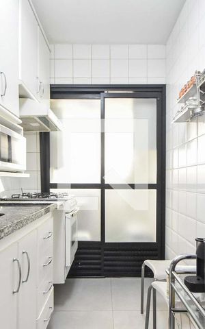 Apartamento para alugar com 59m², 2 quartos e 1 vagaCozinha 