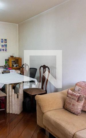 Apartamento à venda com 69m², 2 quartos e 1 vaga Apartamento à venda com 69m², 2 quartos e 1 vagaSala