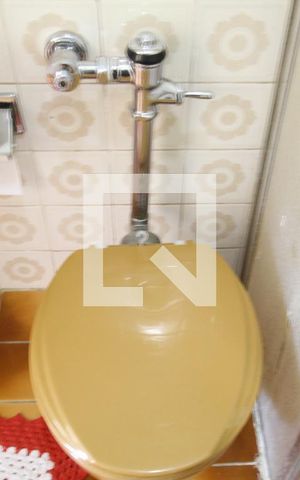 Apartamento à venda com 87m², 2 quartos e 1 vagaBanheiro Social