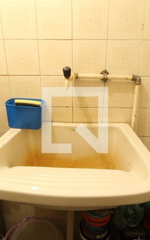 Apartamento à venda com 87m², 2 quartos e 1 vagaÁrea de Serviço
